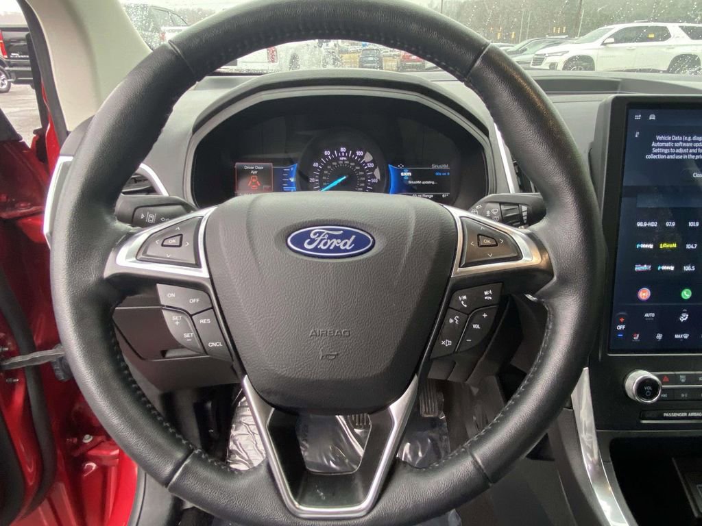 Used 2024 Ford Edge Titanium AWD/4WD image 18