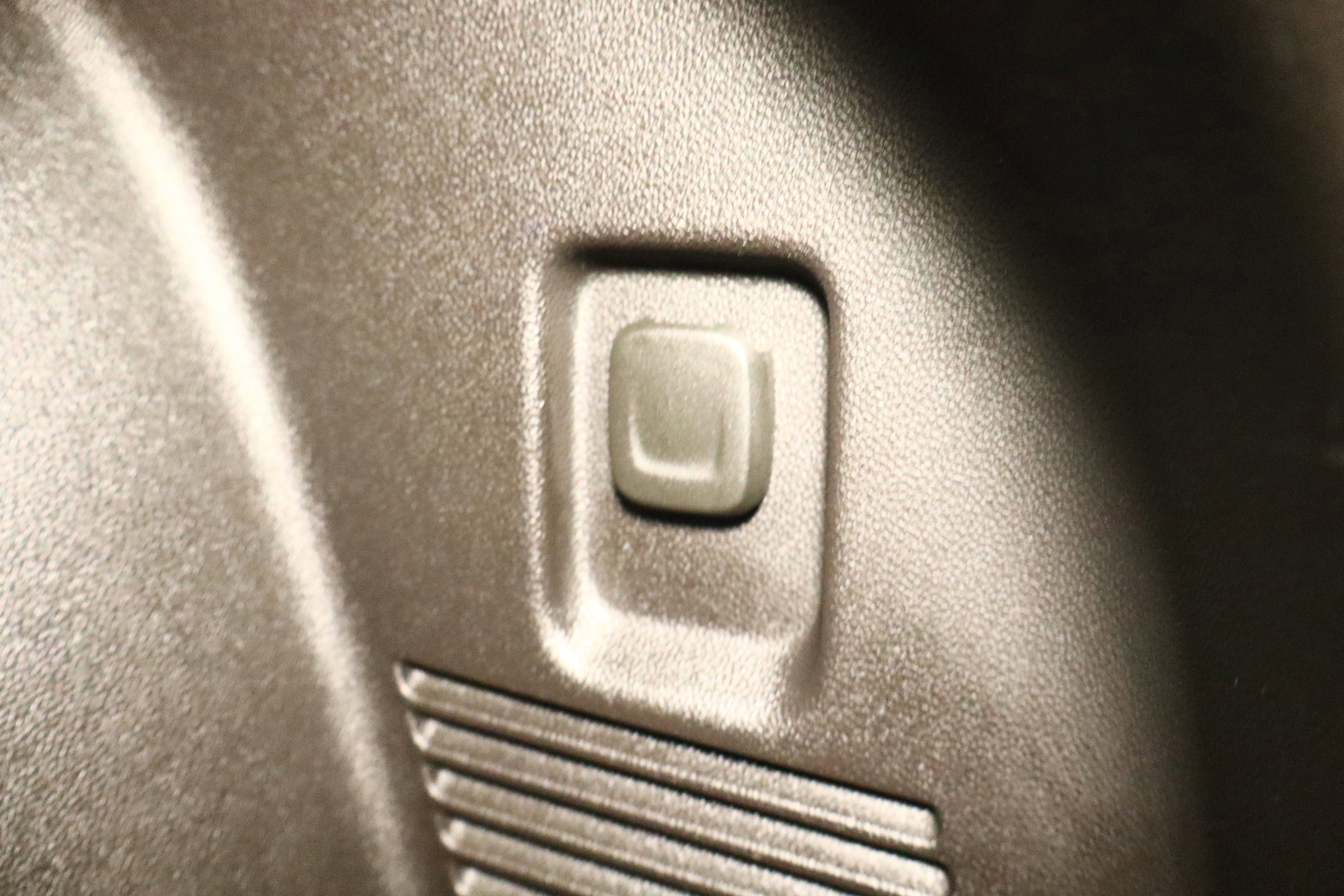 Used 2023 Chevrolet Blazer LT image 40