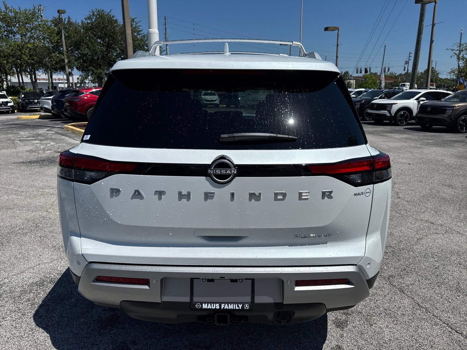 New 2025 Nissan Pathfinder Platinum w/ Cargo Package image 7