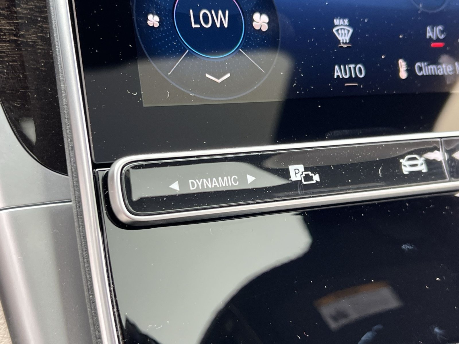 New 2026 Mercedes-Benz C 300 4MATIC Sedan image 39