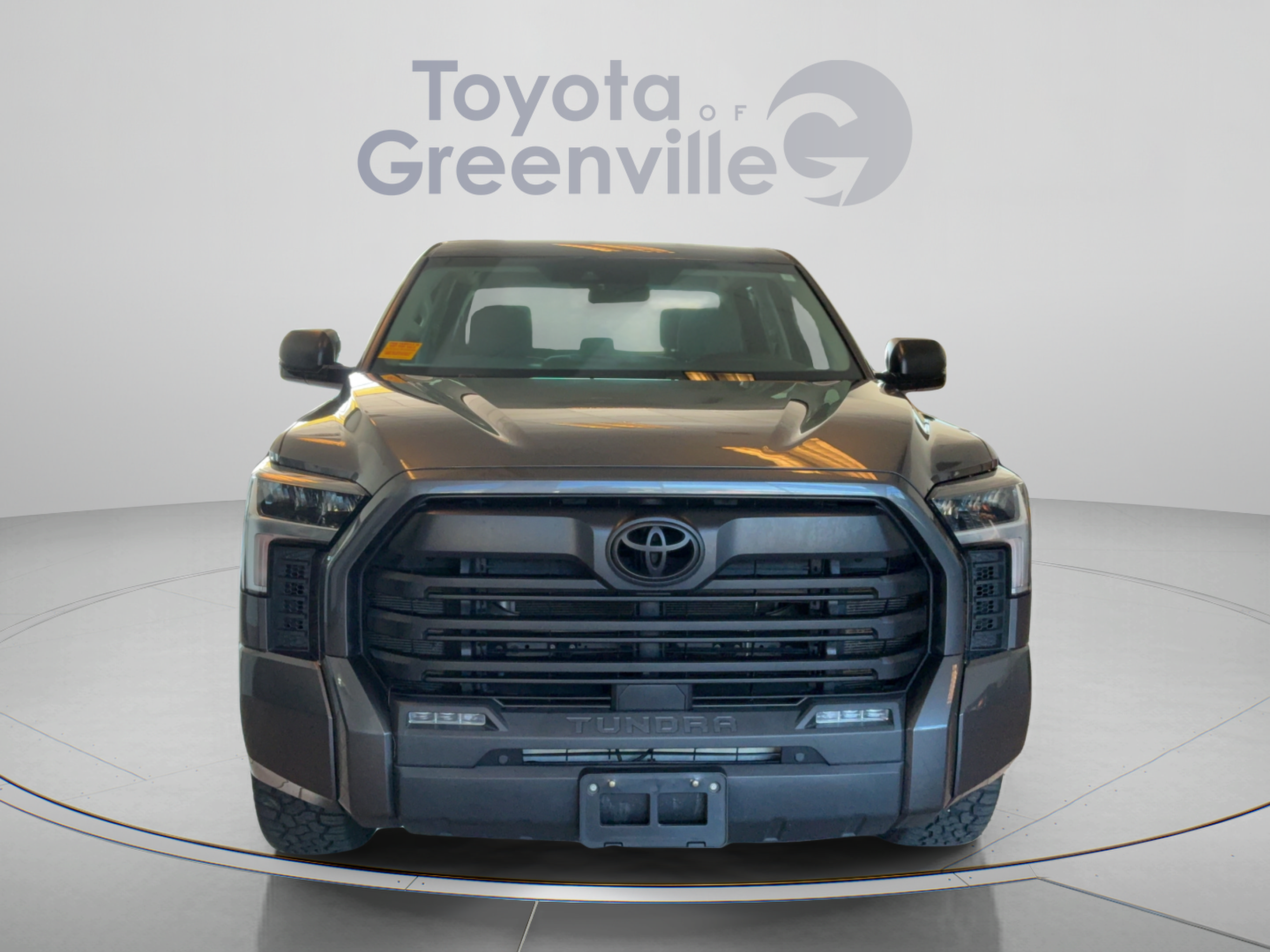 Used 2023 Toyota Tundra SR5 w/ SR5 Convenience Package AWD/4WD image 9
