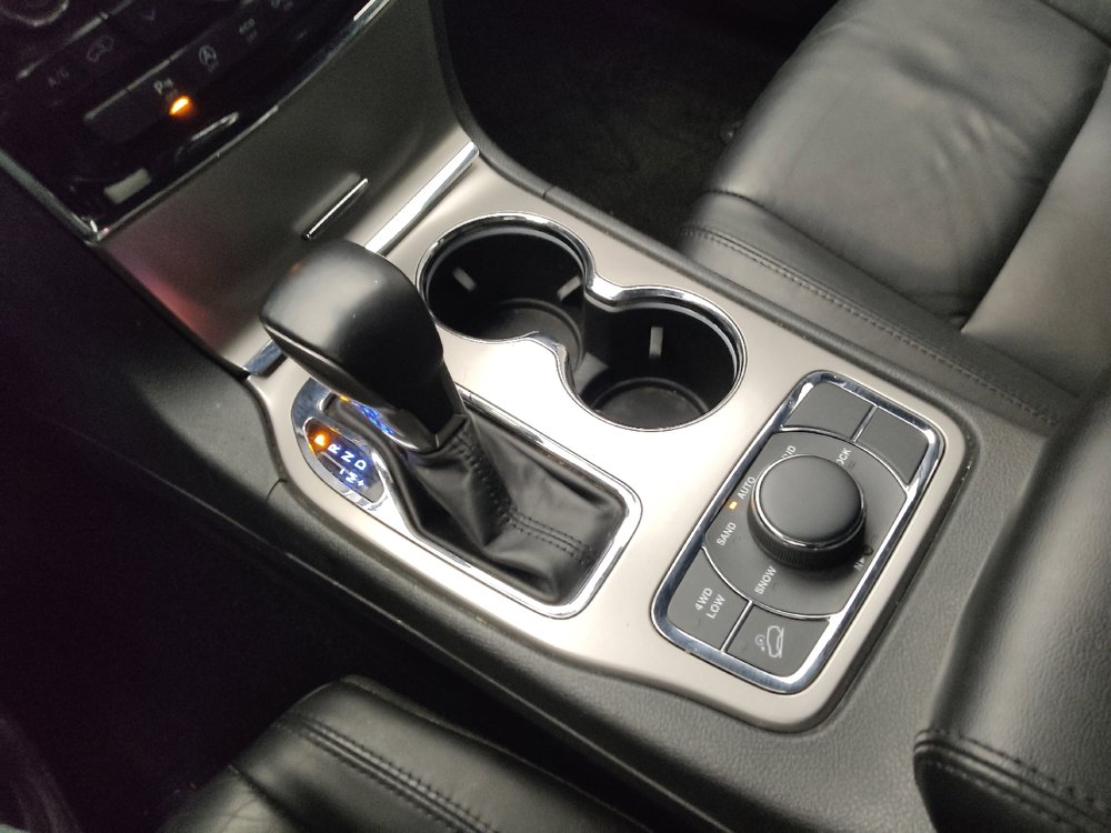 Used 2022 Jeep Grand Cherokee Limited image 26