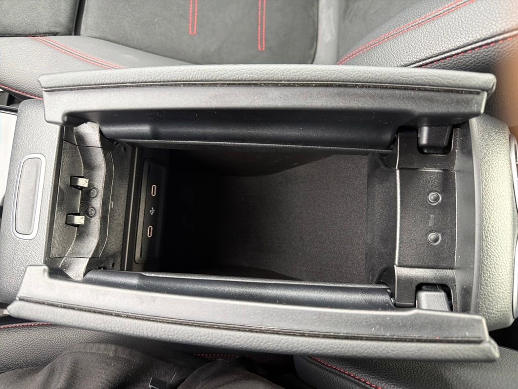 Certified 2025 Mercedes-Benz CLA 250 4MATIC image 25