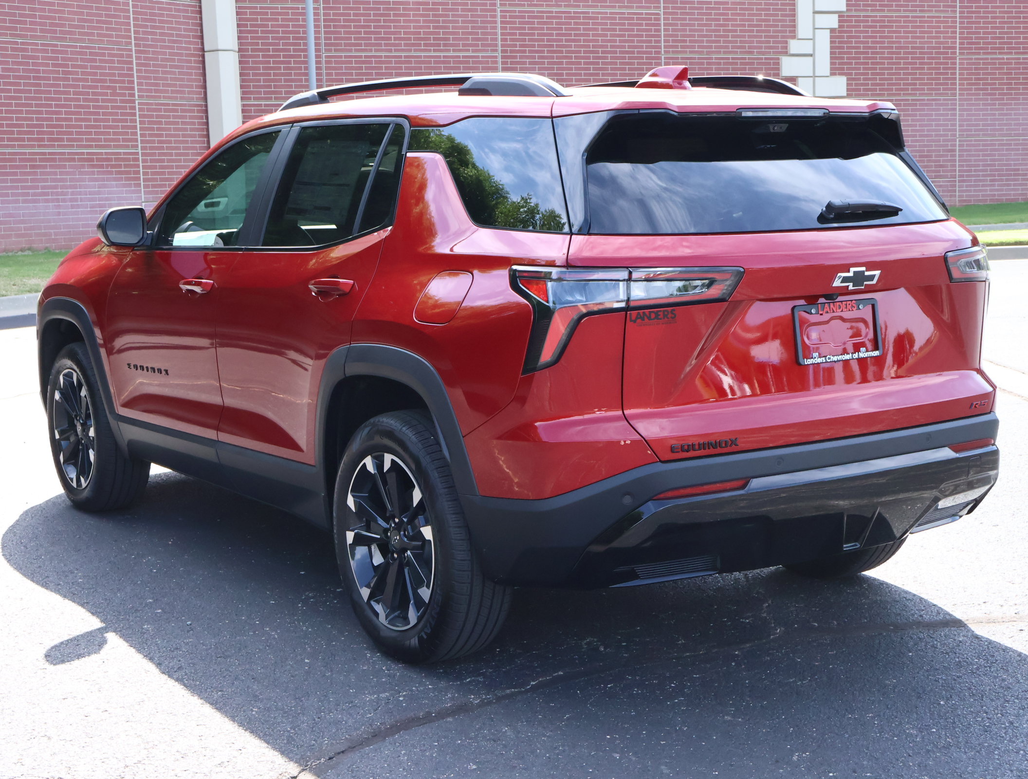 New 2027 Chevrolet Equinox RS w/ Safety and Technology Package FWD image 7