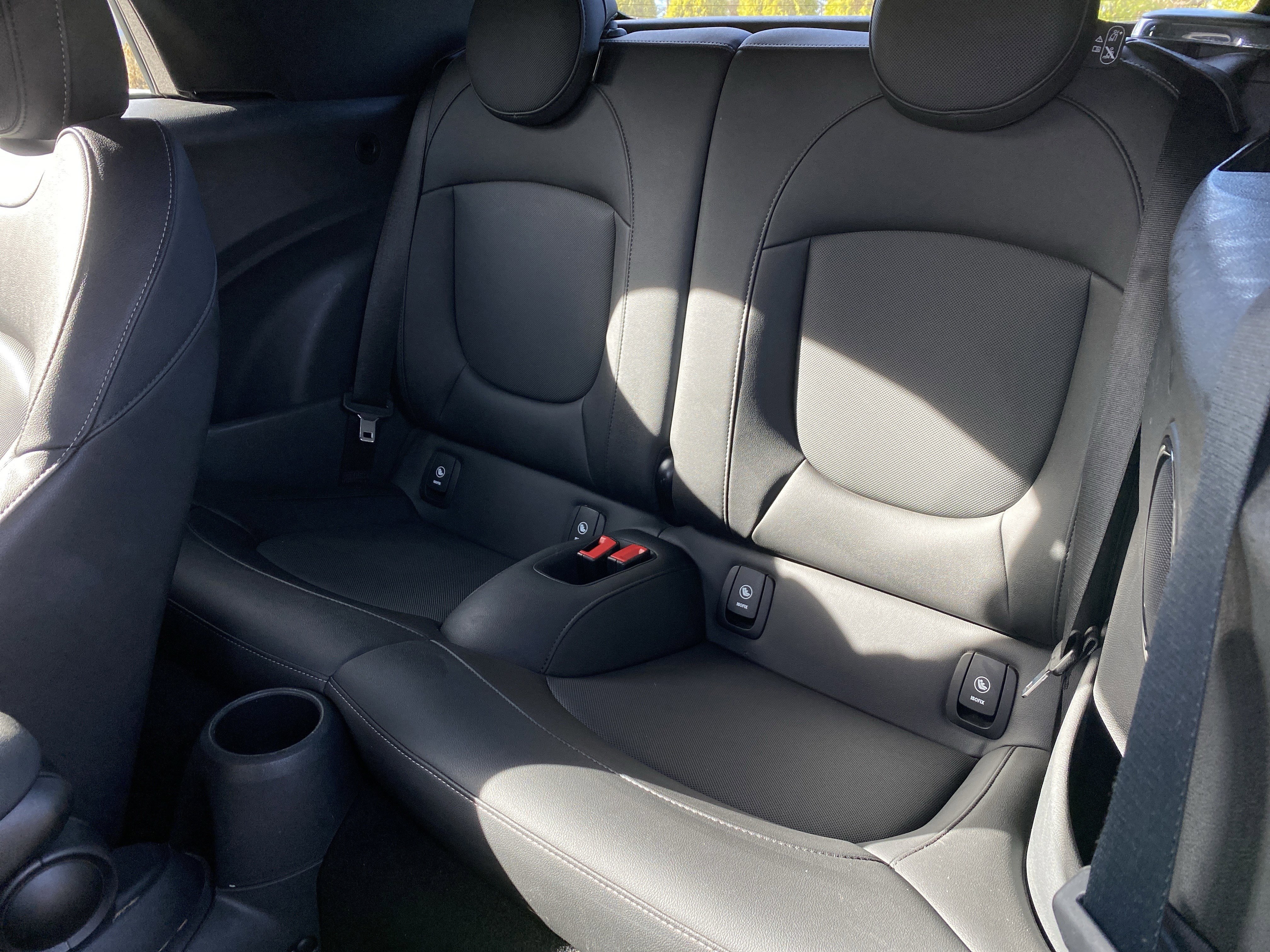 Used 2024 MINI Cooper S image 8