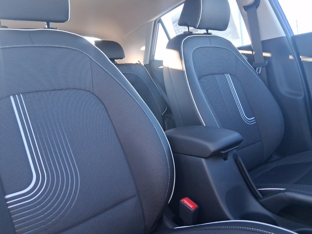 New 2025 Hyundai Venue Limited image 11