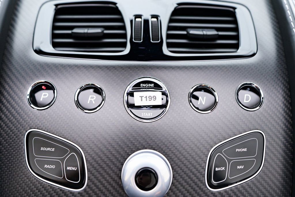 Used 2016 Aston Martin DB9 GT RWD image 91