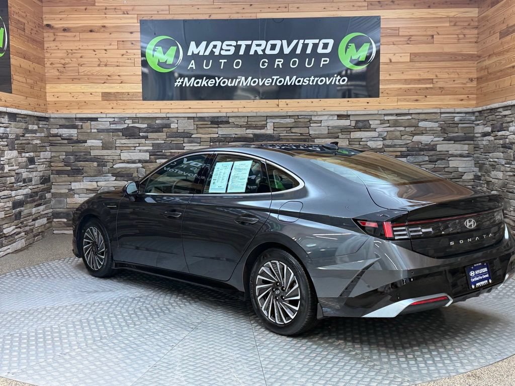 Used 2024 Hyundai Sonata Limited FWD image 13