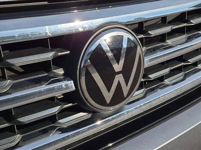 Used 2023 Volkswagen Atlas SE w/ Panoramic Sunroof Package AWD/4WD image 10