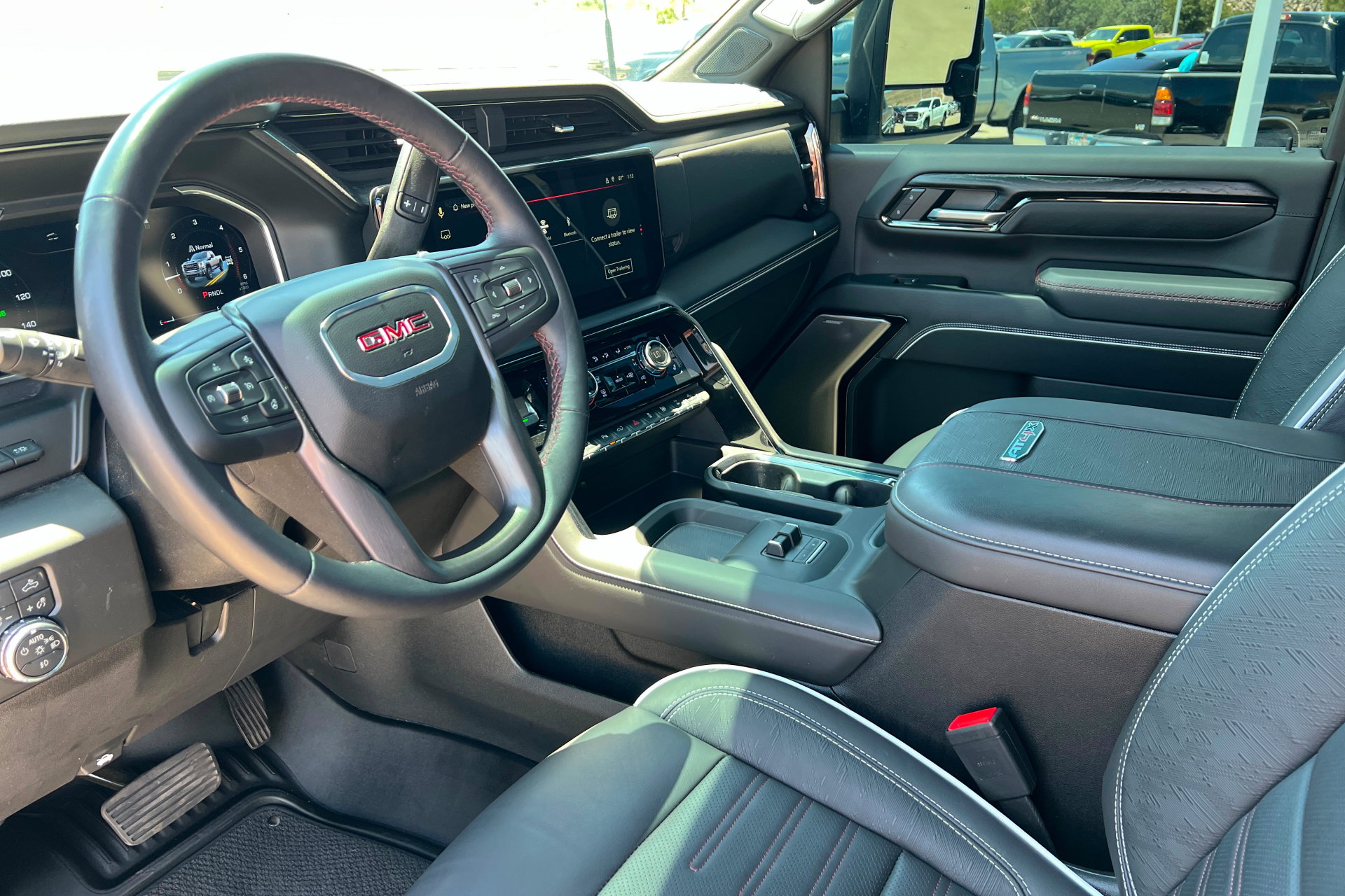 Used 2026 GMC Sierra 2500 AT4X AWD/4WD image 17