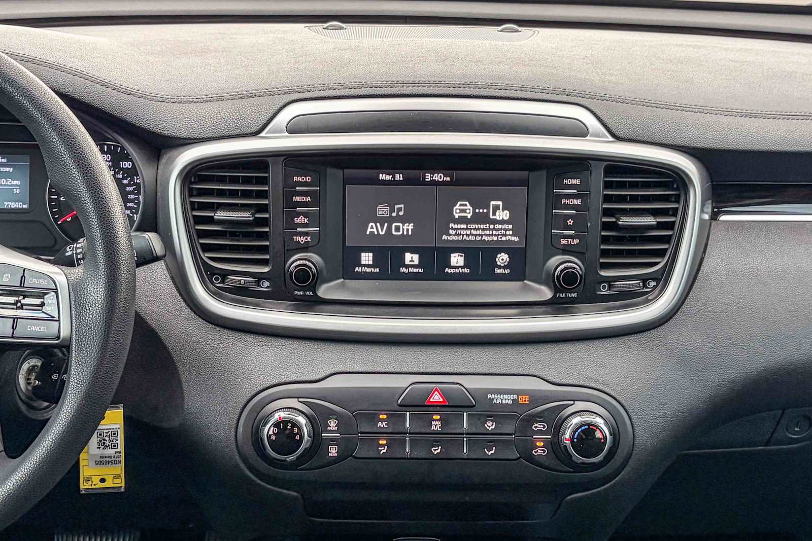 Used 2019 Kia Sorento LX image 12