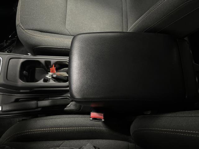 Used 2024 Jeep Wrangler Unlimited image 17