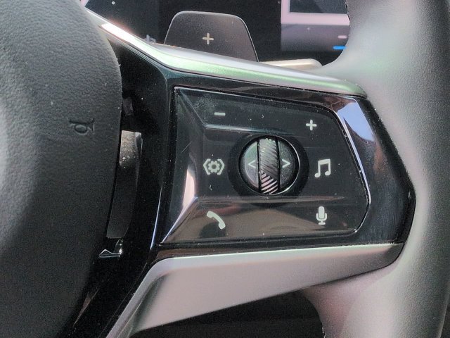 Used 2024 BMW 530i RWD image 33