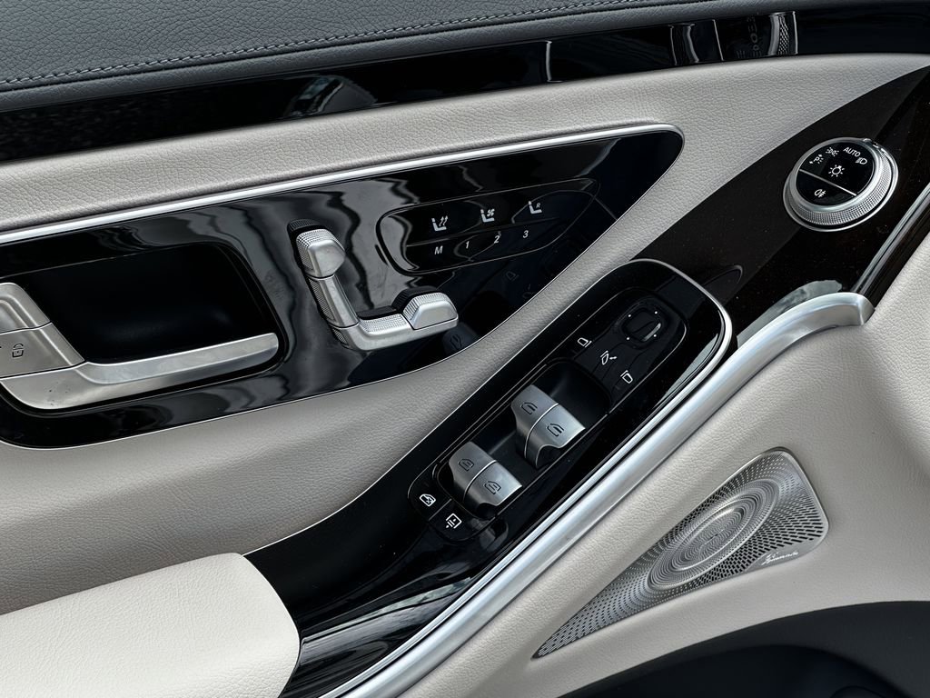 New 2026 Mercedes-Benz S 500 4MATIC image 12