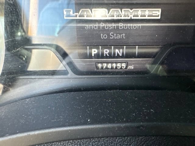 Used 2019 RAM 1500 Laramie AWD/4WD image 16