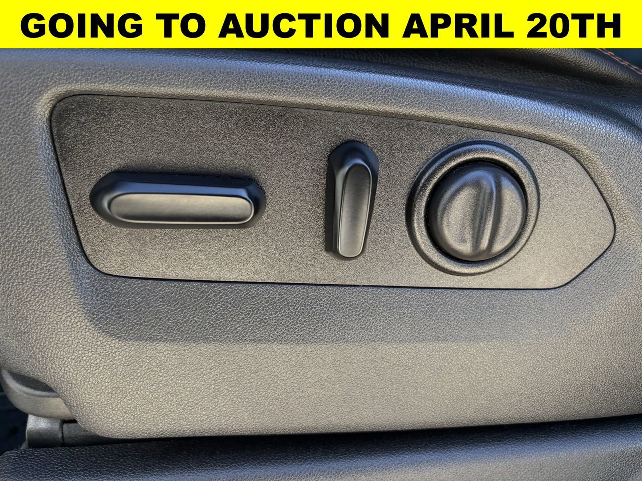 Used 2020 GMC Sierra 1500 AT4 w/ AT4 Premium Package image 27