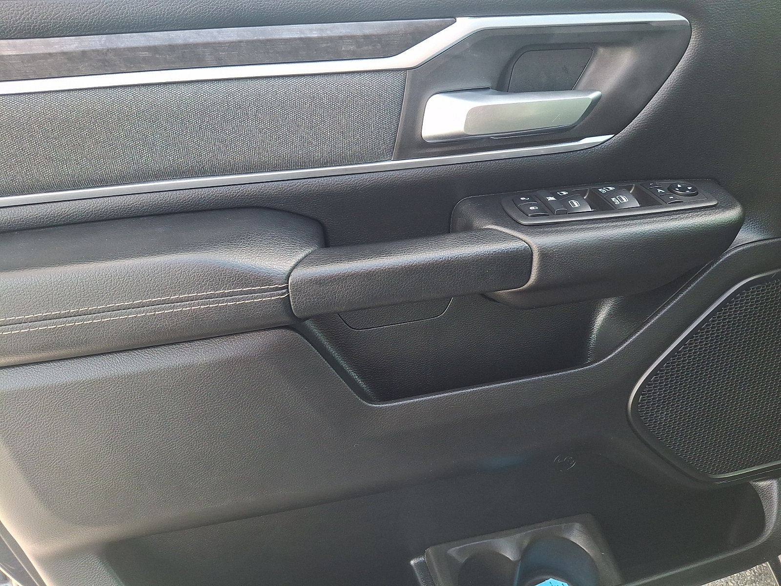 Used 2021 RAM 1500 Big Horn AWD/4WD image 12