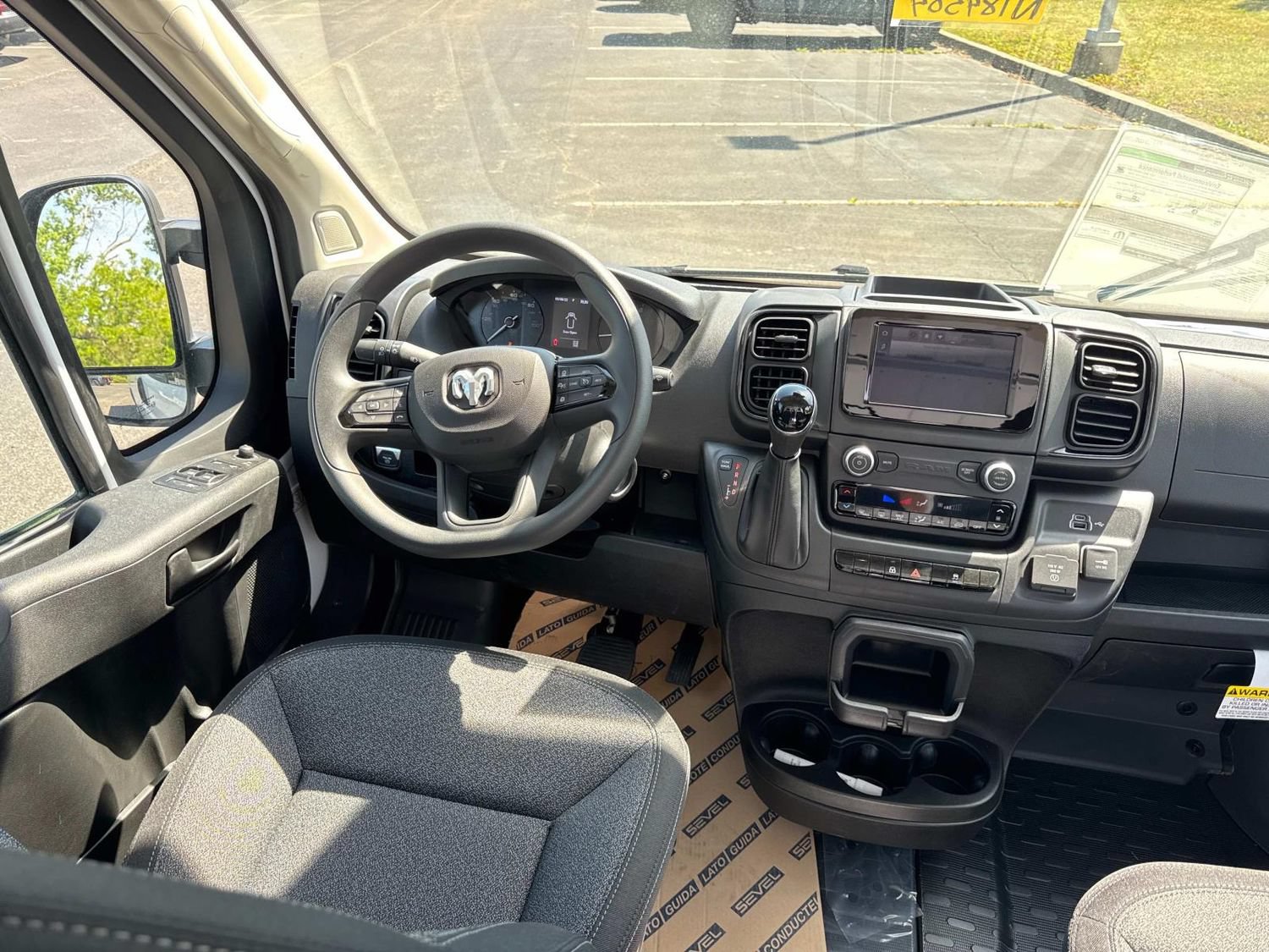 New 2026 RAM ProMaster 1500 w/ Convenience Group FWD image 21