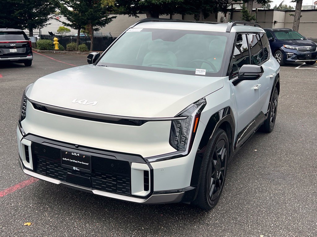 Certified 2024 Kia EV9 GT-Line AWD/4WD image 3