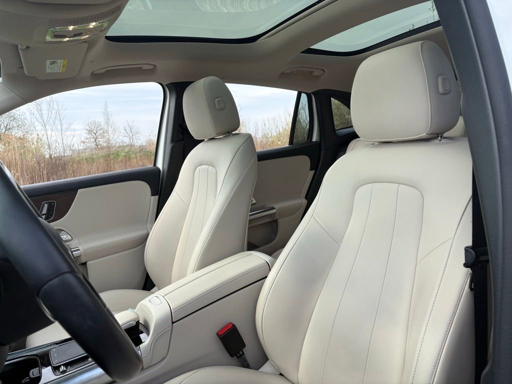 Used 2022 Mercedes-Benz GLA 250 4MATIC image 4