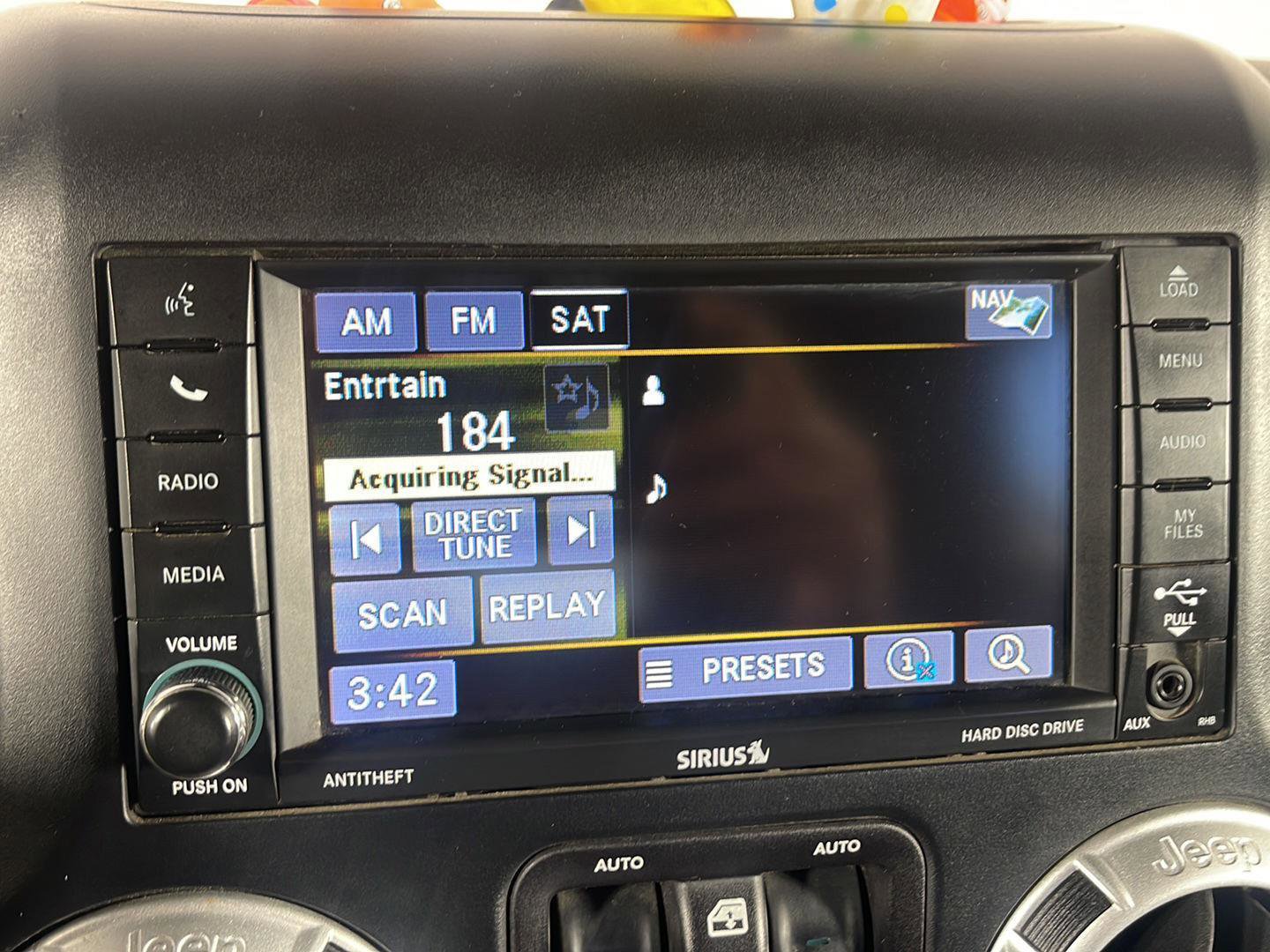 Used 2016 Jeep Wrangler Unlimited Sahara w/ Dual Top Group image 15