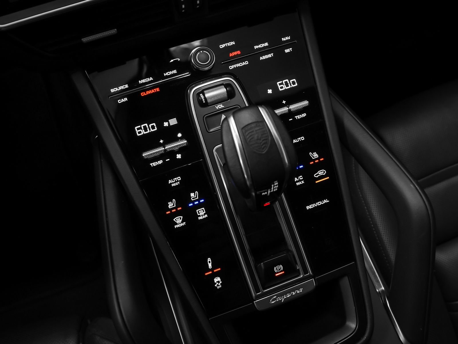 Certified 2023 Porsche Cayenne Turbo S AWD/4WD image 44
