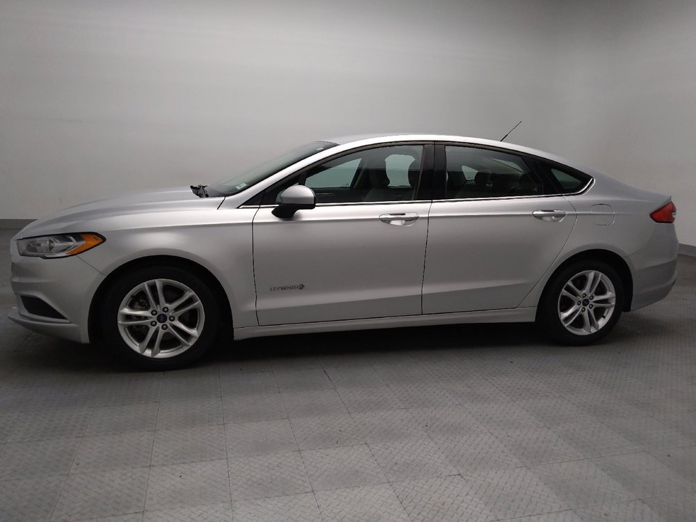 Used 2018 Ford Fusion S FWD image 2