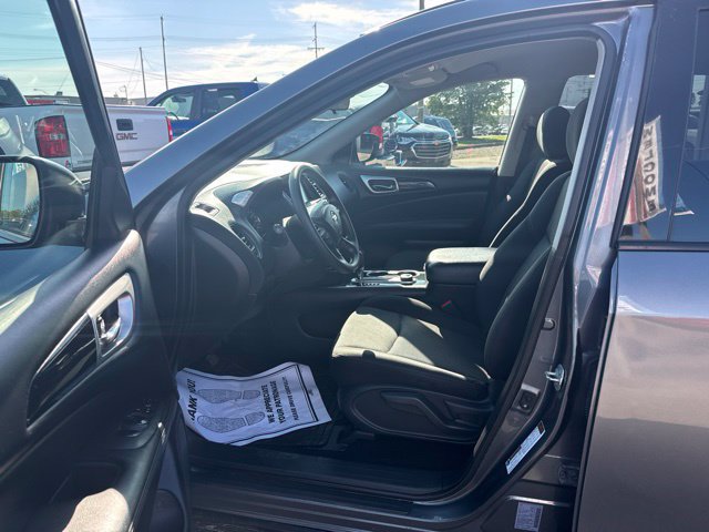 Used 2020 Nissan Pathfinder S AWD/4WD image 7