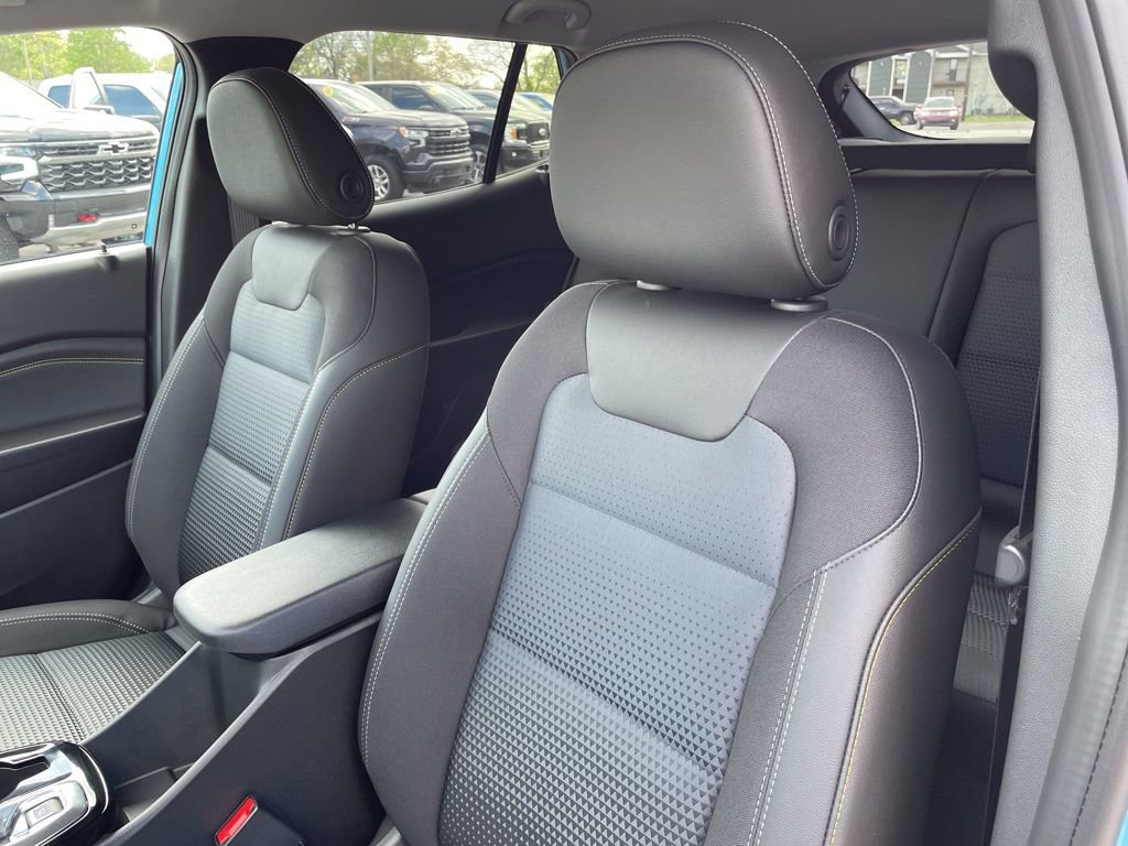 New 2026 Chevrolet Trax LT w/ Driver Confidence Package FWD image 7
