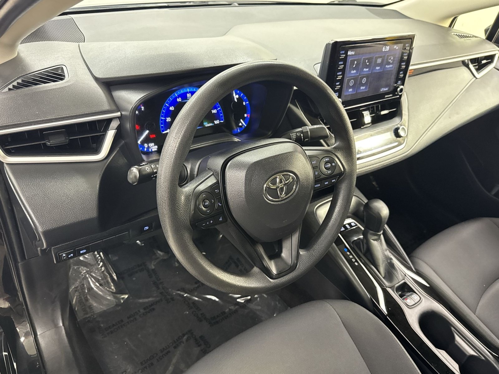 Used 2022 Toyota Corolla LE FWD image 13