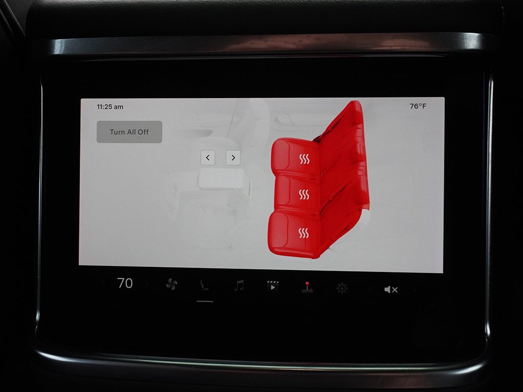 Used 2022 Tesla Model X image 60