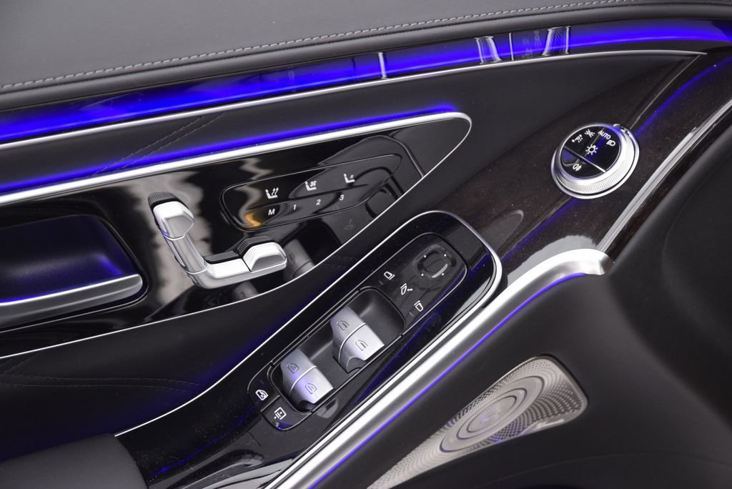 New 2026 Mercedes-Benz Maybach S 680 4MATIC image 21