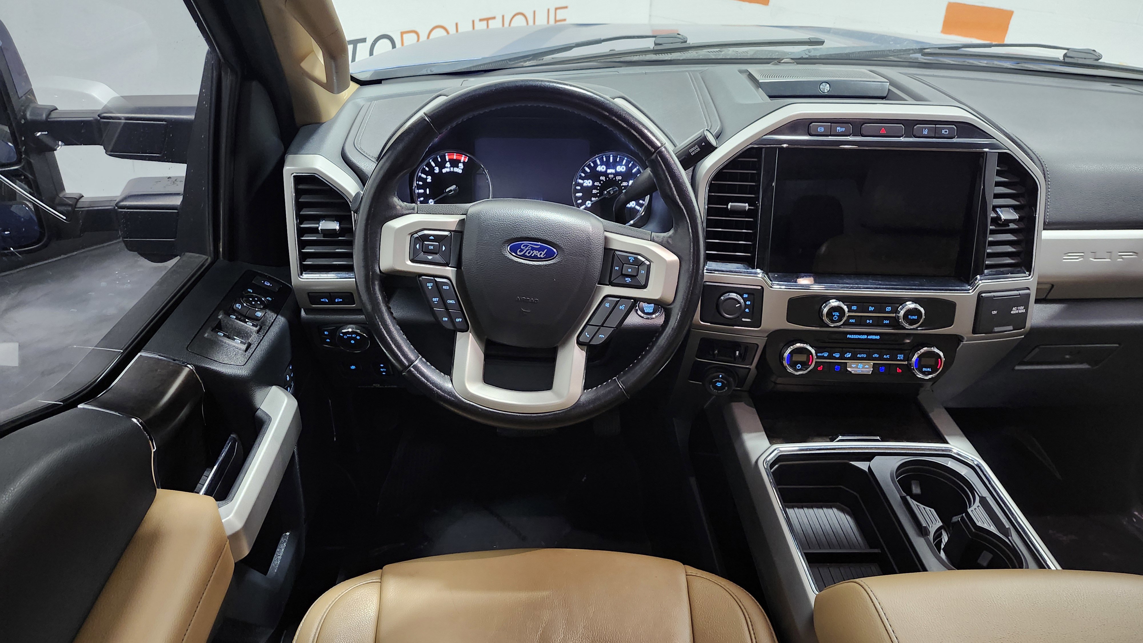 Used 2022 Ford F350 Lariat w/ Lariat Ultimate Package image 27