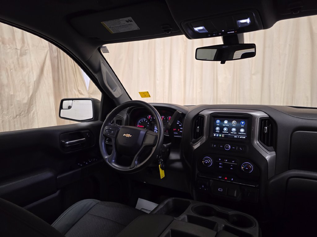 Used 2019 Chevrolet Silverado 1500 Custom w/ Custom Value Package AWD/4WD image 24