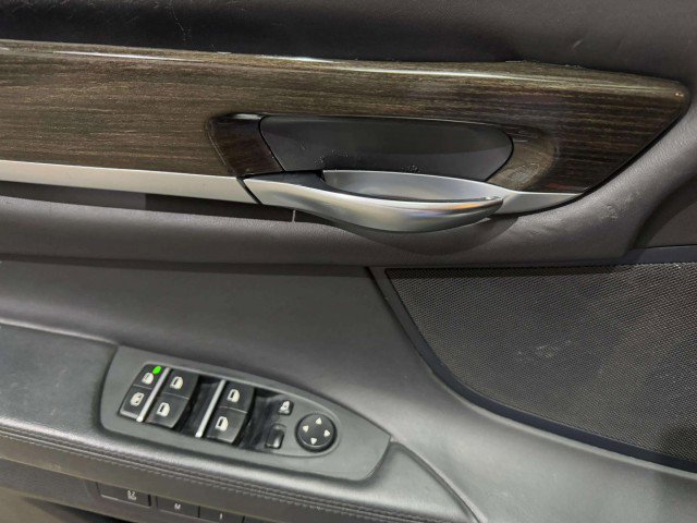 Used 2012 BMW 740Li image 24