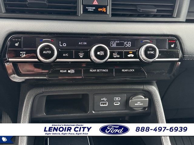 Used 2025 Honda Pilot Touring image 26