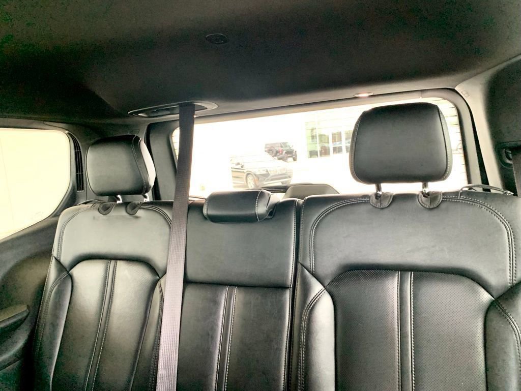 Used 2022 Jeep Wagoneer Series III w/ Convenience Group I RWD image 15