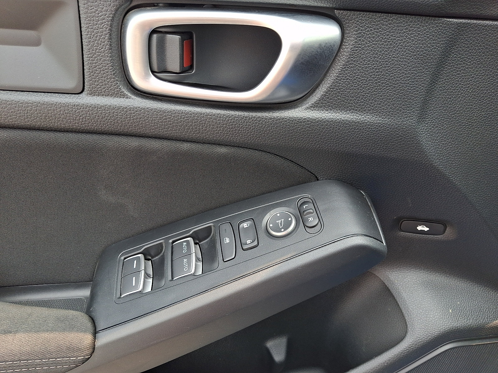 Certified 2024 Honda Civic Sport image 12