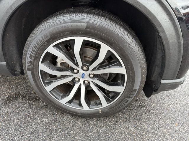 Used 2025 Ford Explorer ST-Line image 4