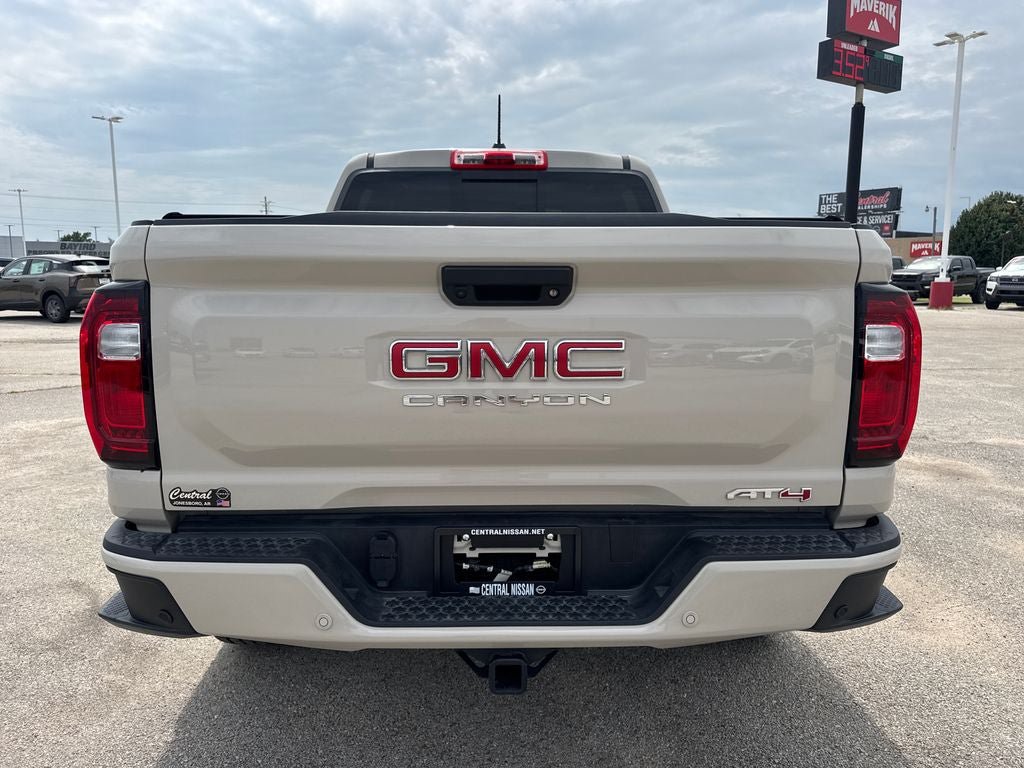 Used 2026 GMC Canyon AT4 AWD/4WD image 5