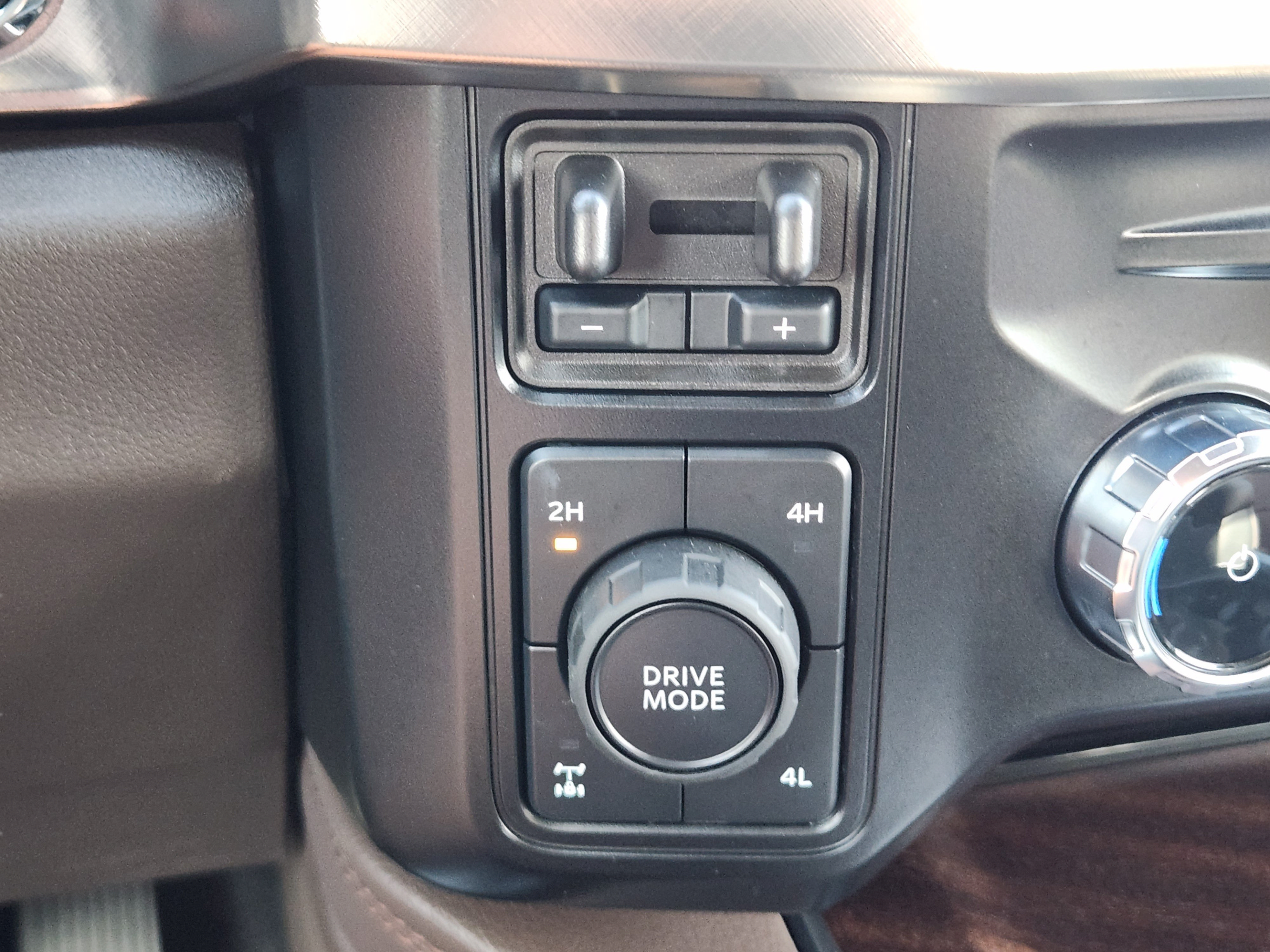 Used 2026 Ford F350 King Ranch AWD/4WD image 12