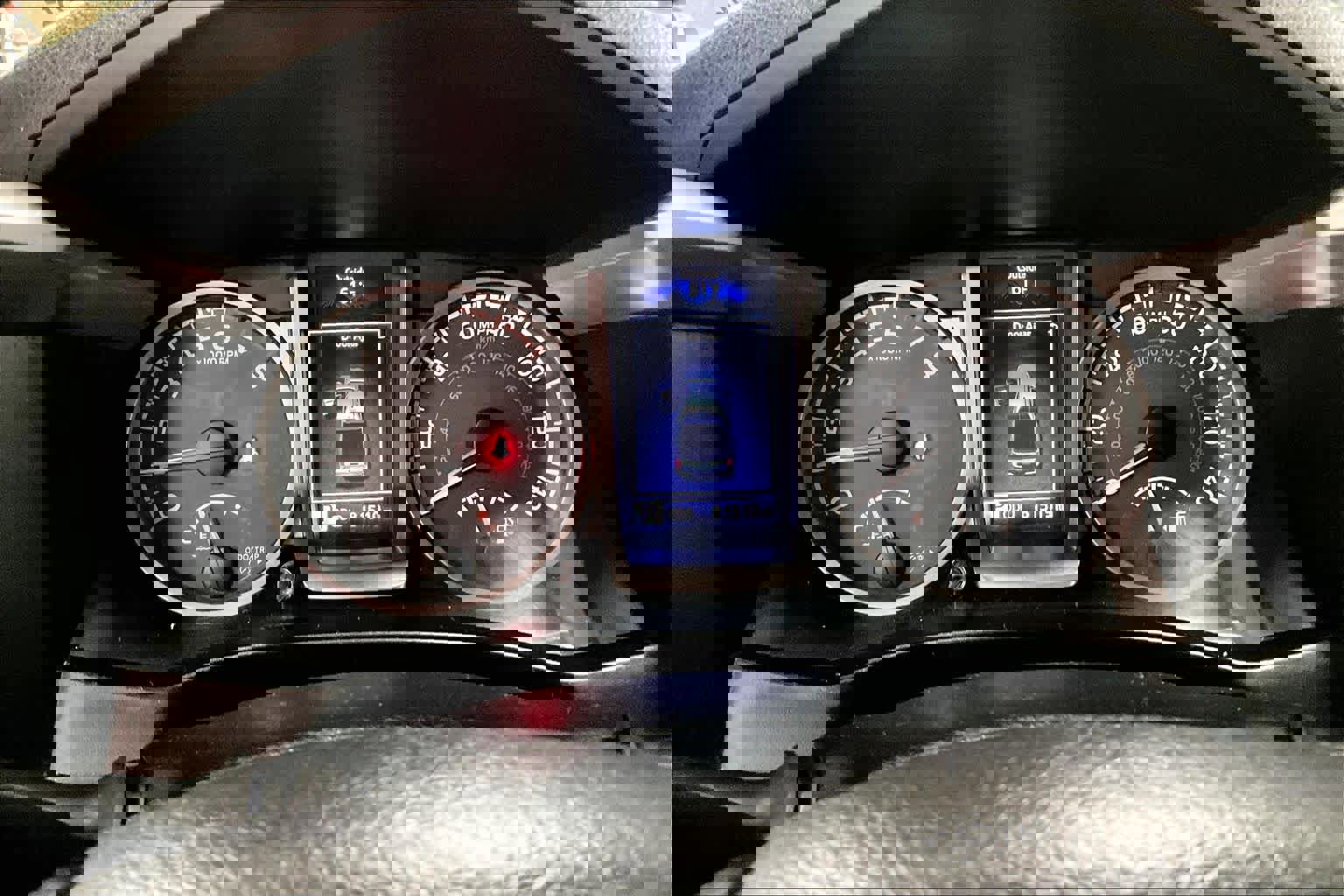 Used 2018 Toyota Tacoma SR5 image 24