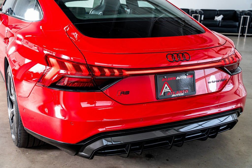 Used 2024 Audi RS e-tron GT w/ Carbon Performance Package image 21