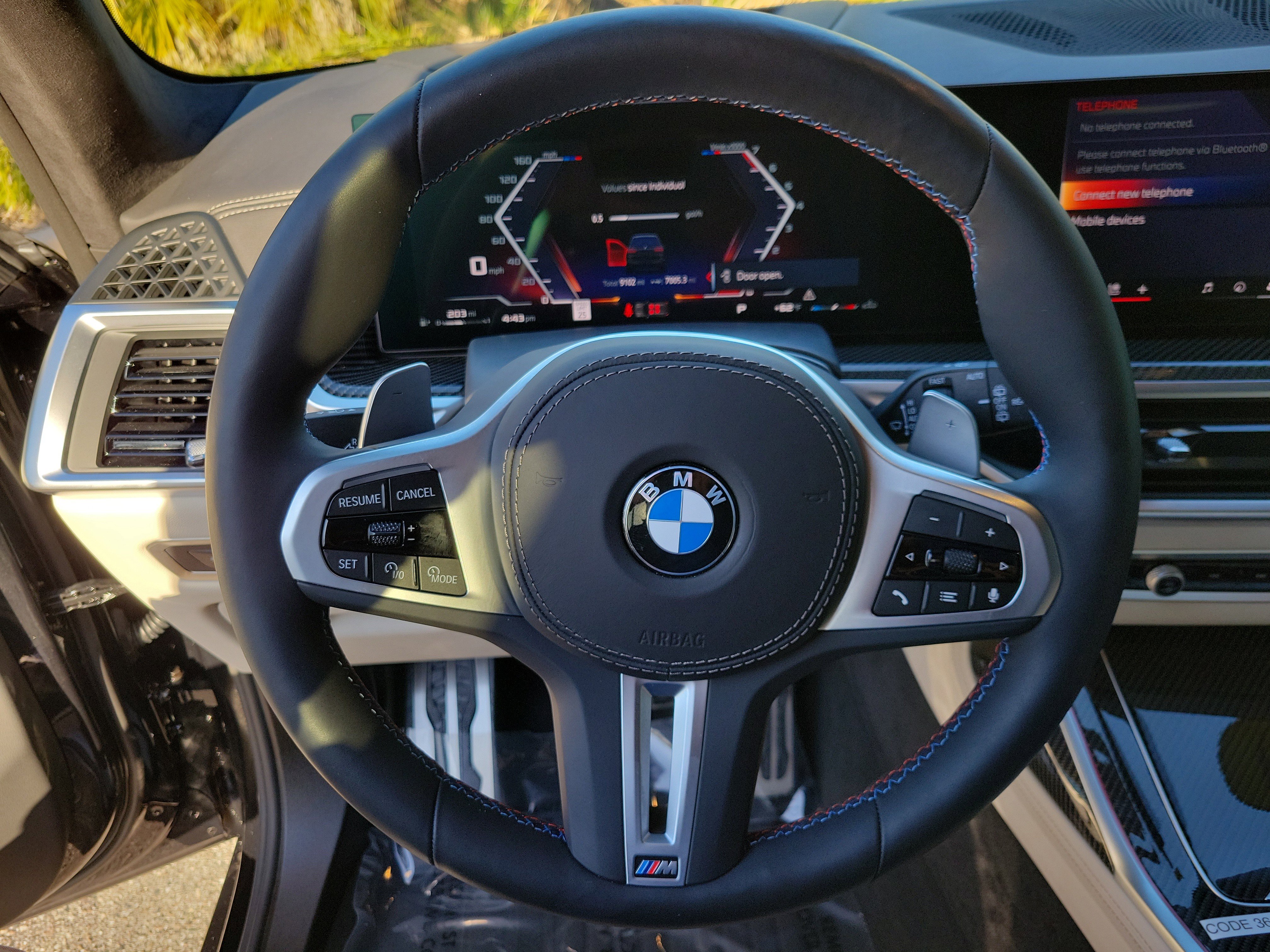 Used 2025 BMW X7 M60i image 32