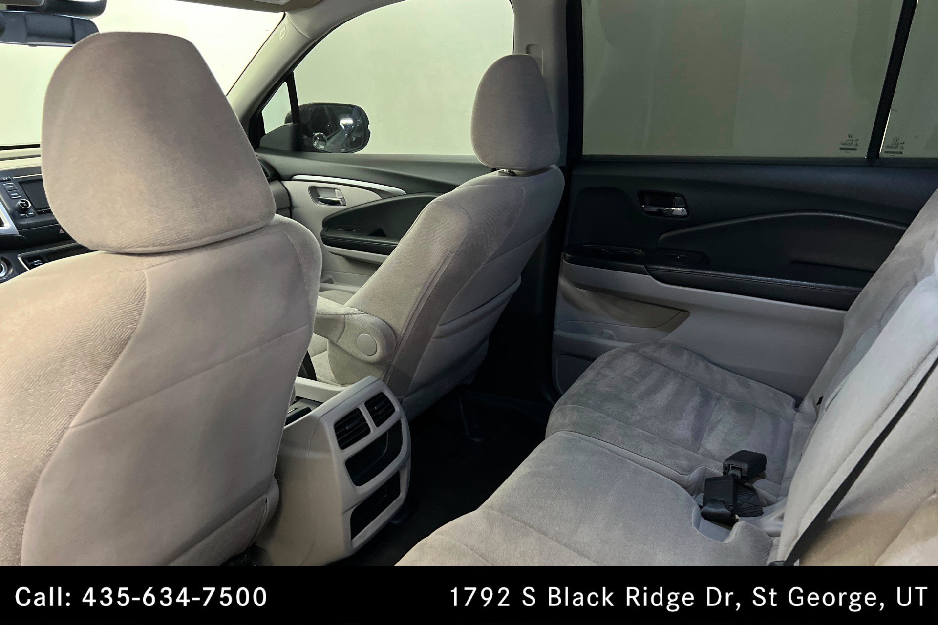 Used 2020 Honda Pilot LX image 19