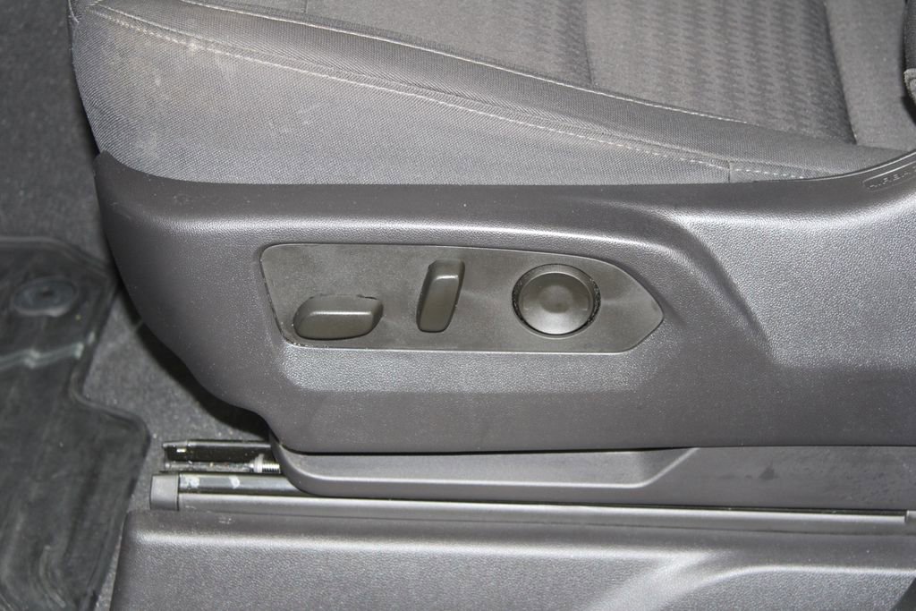 Used 2024 Chevrolet Silverado 1500 Custom image 21