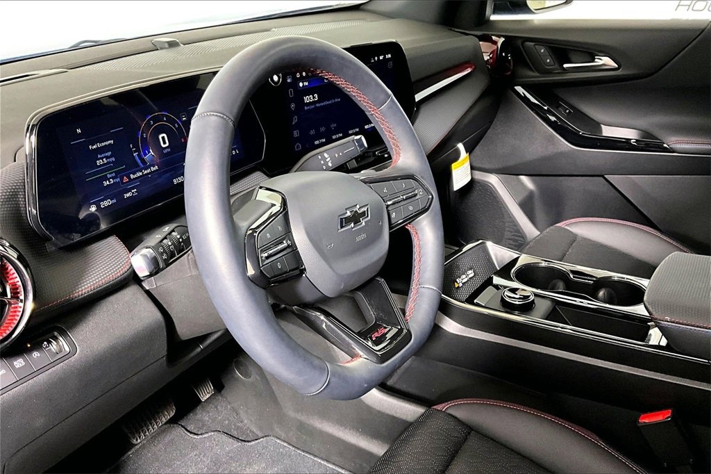 Used 2026 Chevrolet Equinox RS w/ Convenience Package III image 10