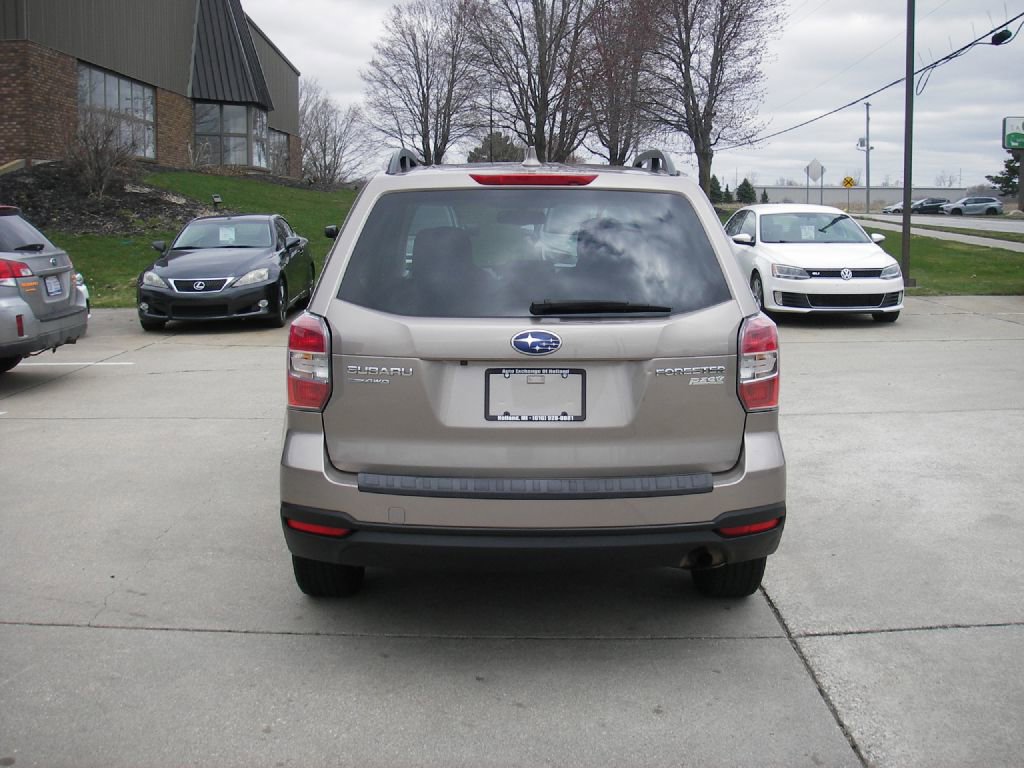 Used 2016 Subaru Forester 2.5i Premium w/ Popular Package #1 image 7