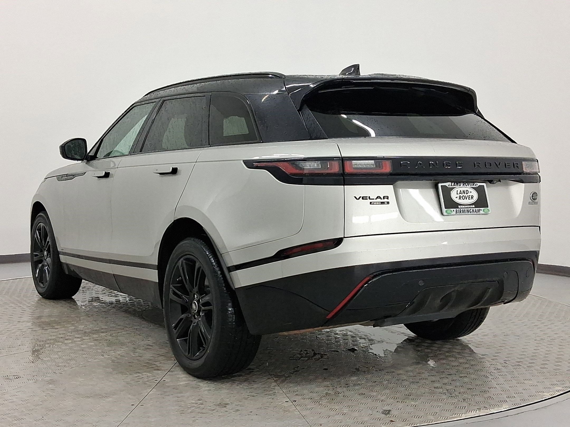 Used 2020 Land Rover Range Rover Velar R-Dynamic S image 3