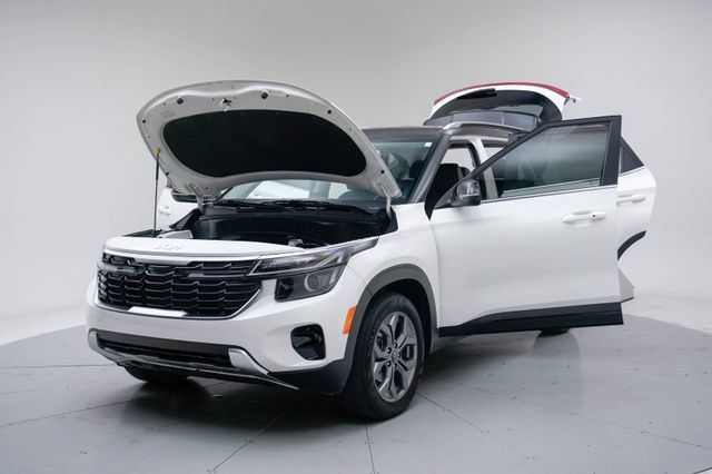 Used 2024 Kia Seltos S FWD image 18